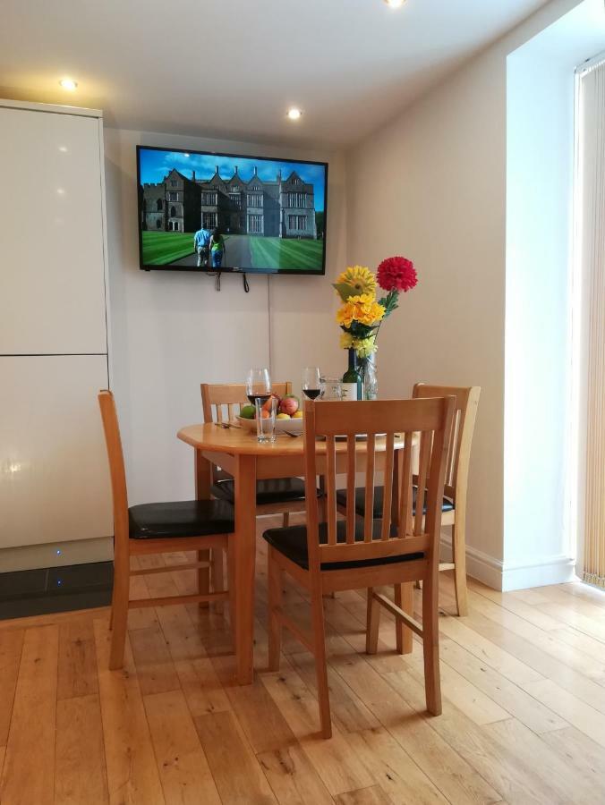 Modern, 1 Bedroom Apartment, Uplands, Swansea Exterior photo